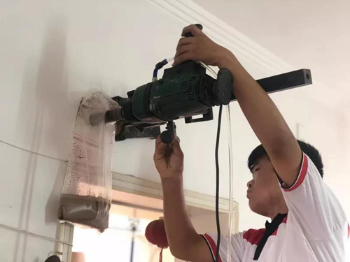 分期付款、簡(jiǎn)化手續(xù)、交叉施工…… 老舊小區(qū)供熱改造搭上“順風(fēng)車”